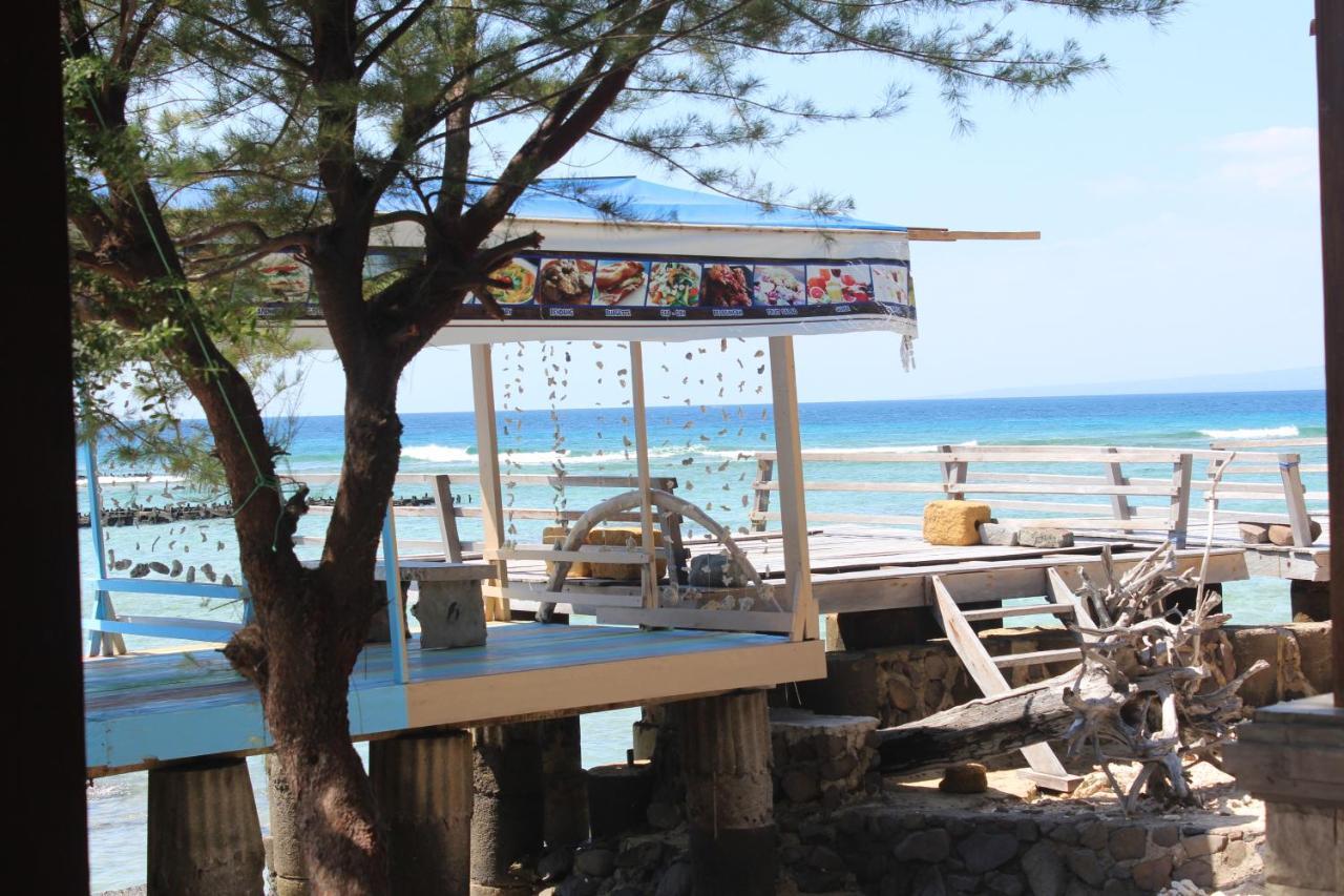Coral Beach Seaside Gili Trawangan Extérieur photo